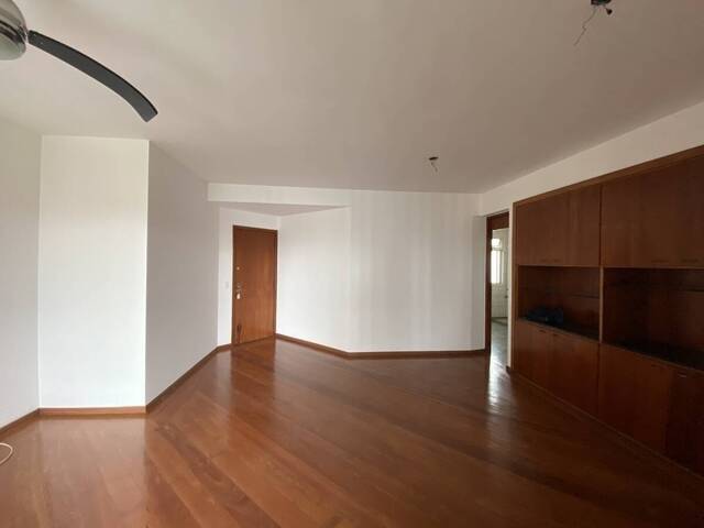 #150 - Apartamento para Venda em Belo Horizonte - MG
